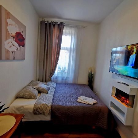 Small Studio Apartment Klaipėda Exterior foto